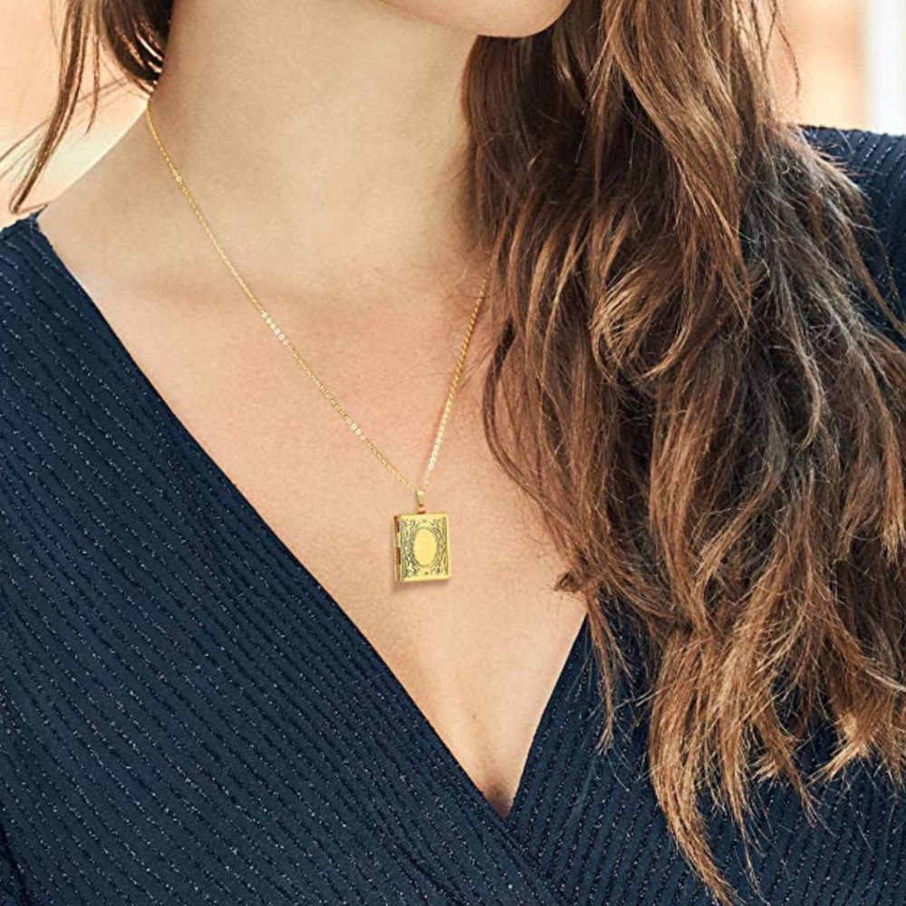 All the rage the book locket